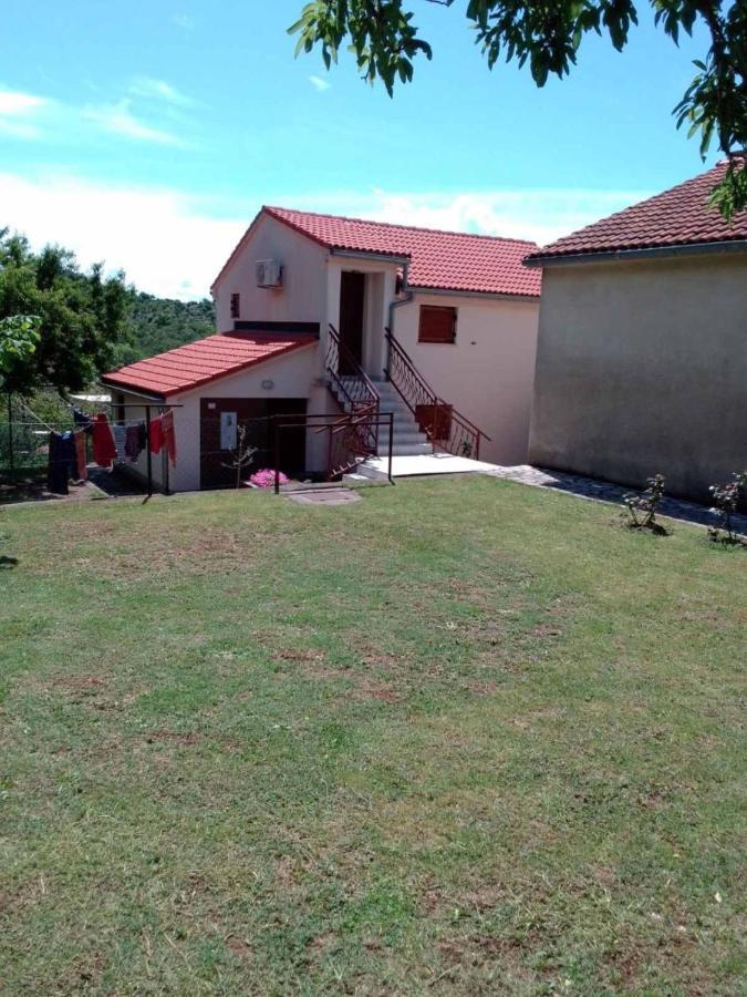 Apartmani Gracijela Karlobag Extérieur photo