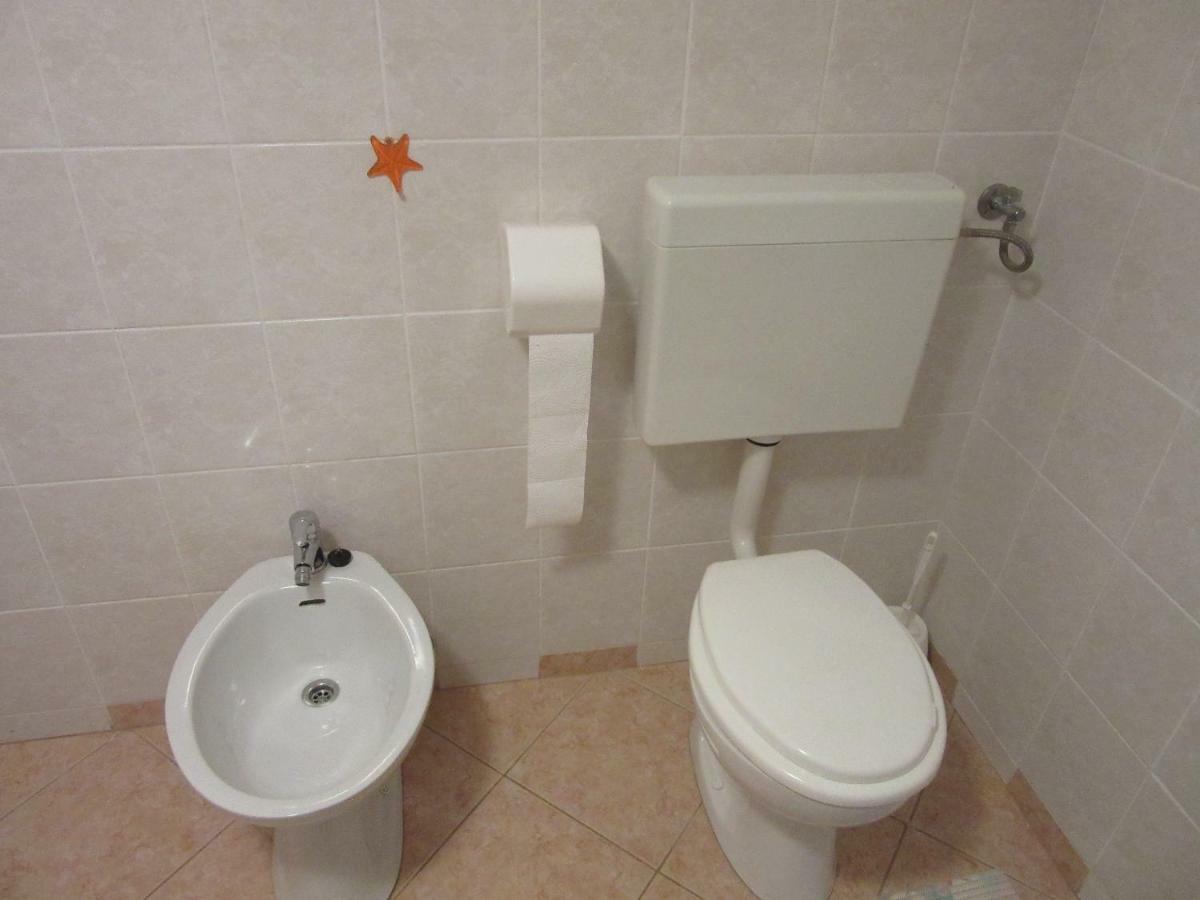 Apartmani Gracijela Karlobag Extérieur photo
